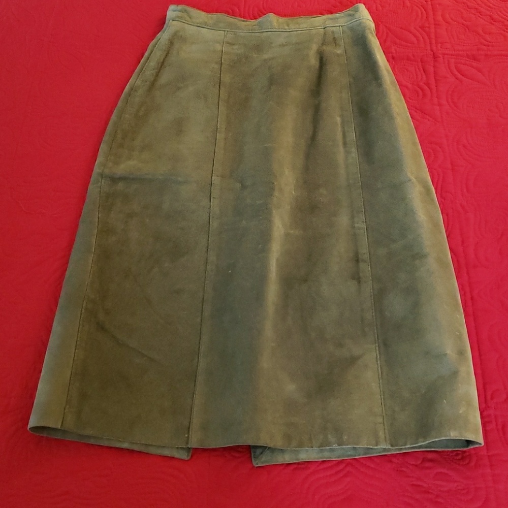Forest suede skirt
